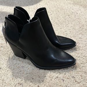 NWT a new day black booties